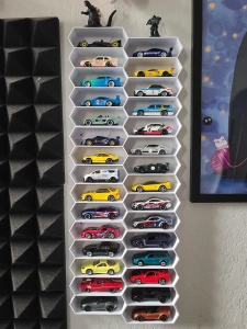 Organizator Raft Hexagonal pentru Mașinuțe Hot Wheels – 10 Poziții - Img 2