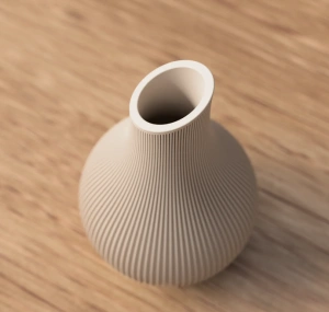 Vază „Elegance” 3D – Vază Decorativă cu Striații Verticale, Design Modern - Img 3