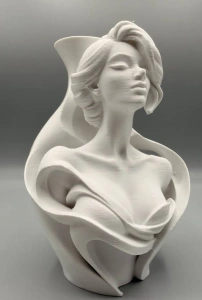 Vază „Aphira” 3D – Vază Decorativă Sculpturală cu Siluetă Feminină