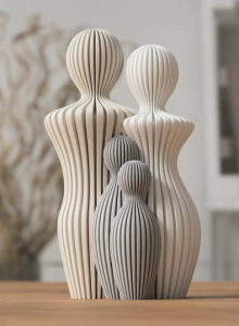 Figurină Decorativă „Amara” 3D – Ornament Familie cu 1, 2 sau 3 Copii, Design Modern - Img 2