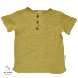 Bluza de muselina culoare verde praz cu maneca scurta si fenta cu 3 nasturi din lemn.