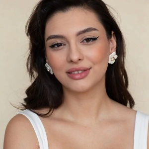 Cercei Stud - Narcisa stilizata roz - Img 3