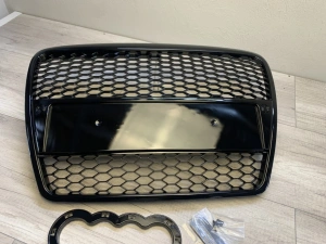 Grila Audi A6 C6 (2004 - 2008) 'RS Style' negru lucios PDC