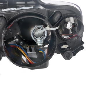 Set faruri VW Passat B6 3C look crom cu lupa - Img 4