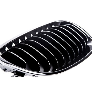 Grila BMW E60 E61 negru lucios - Img 4