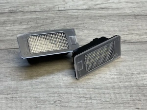 Iluminare numar inmatriculare BMW E82, E88, E90, E91, E92, E93, F30, F31, F32, F33, F34, E39, E60, E61, F10, F11, F25, E70, F15, E71, E72 LED - Img 3