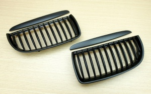 Grila BMW E90 E91 NFL negru mat - Img 4