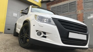 Grila sport fara emblema VW Tiguan (2007 - 2011) - Img 5