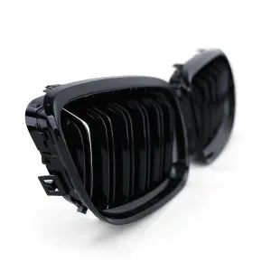 Grila dubla BMW E90, E91 FL LCI M-LOOK - Img 3