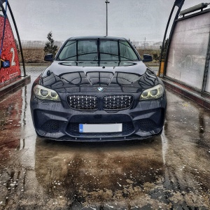 Grila BMW E60 E61 DIAMOND look - Img 5