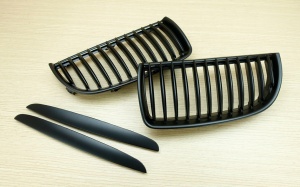 Grila BMW E90 E91 NFL negru mat - Img 5
