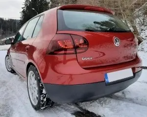Stopuri VW Golf 5 hatchback Dark Red Cherry rosu fumuriu LED - Img 6