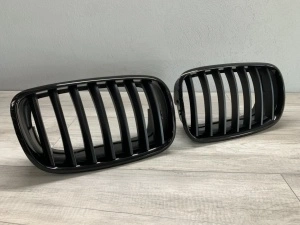 Grila BMW X5 E70, X6 E71 negru lucios + mat