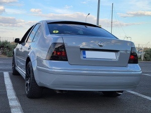 Stopuri VW Bora sedan fumuriu - Img 7