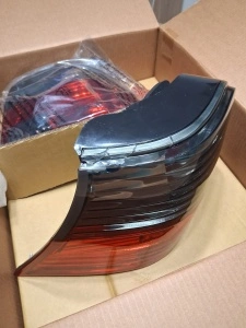 Set stopuri VW Golf 4 hatchback rosu fumuriu - OUTLET - Img 4
