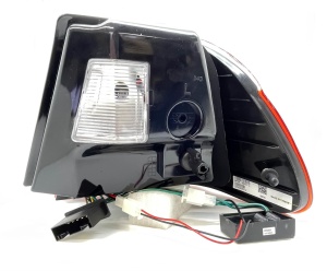 Stopuri BMW E46 NFL sedan LED rosu clar - Img 3