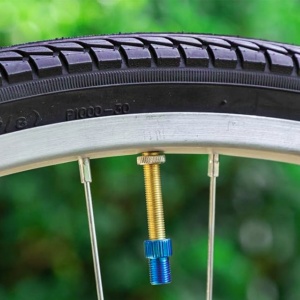 Adaptor valvă Presta (SV) în valvă Auto/Schrader (AV) pentru biciclete, HZJD, Albastru închis - Img 3