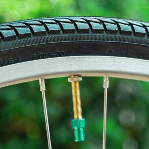 Adaptor valvă Presta (SV) în valvă Auto/Schrader (AV) pentru biciclete, HZJD, Verde - Img 3