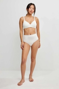Sutien cu push-up ușor, fără arcuri, din bumbac și plumetis, Gisela 1-10080 alb fata