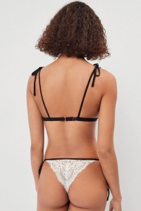 Set lenjerie din dantelă, 2 piese, sutien triunghi și chiloți brazilieni, Gisela 2/10012 - Img 3