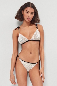 Set lenjerie din dantelă, 2 piese, sutien triunghi și chiloți brazilieni, Gisela 2/10012