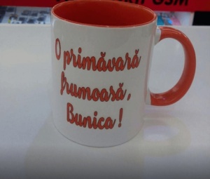 Cană personalizatǎ pentru bunică