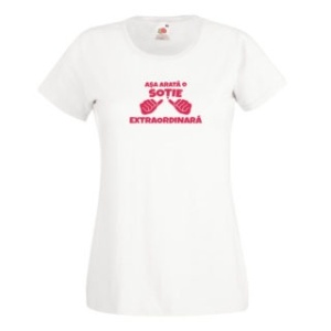 Tricou personalizat "soție extraordinară"