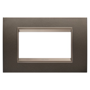 Placă lux - in metal - 4 module - maro anodic - cadru interior bronz mat închis Gewiss GW16204XV
