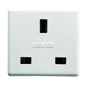 Priză standard britanică 250V c.a. - 2P+E 13A - 2 module - sistem alb Gewiss GW20208