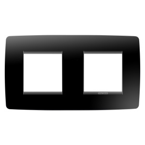 O placă internațională - în tehnopolimer - 2+2 module orizontale - toner negru Gewiss GW16123TN