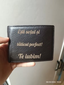 Portofel piele naturala, slim, culoare maro inchis personalizat cu poza si text