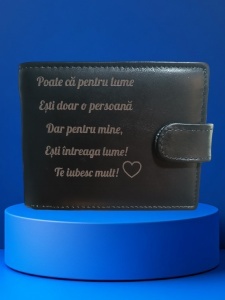 Portofel negru cu text - poate pentru lume si inimioara