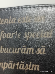 Portofel personalizat cu text prietenia. Defect mic vizual. - Img 2