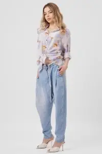 Cămașă violet cu imprimeu floral și ștrasuri - Img 5