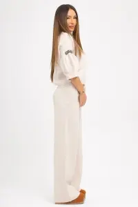 Compleu bej din tricot fin și floricele din pietre pe măneci - Img 2
