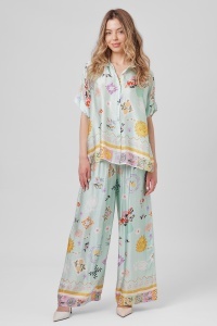 Compleu floral mentă din viscoză format din cămașă și pantalon palazzo