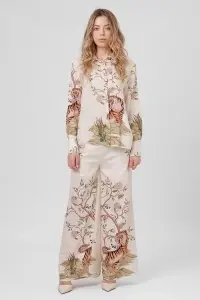 Compleu ivory cu imprimeu 80% bumbac format din cămașă și pantalon palazzo