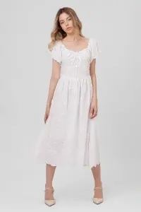 Rochie albă din bumbac cu flori 3D și broderie - Img 3