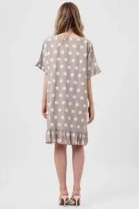 Rochie taupe cu buline albe și volane - Img 4