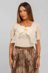 Bluză ivory din tricot reiat cu fundiță