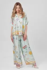 Compleu floral mentă din viscoză format din cămașă și pantalon palazzo - Img 2