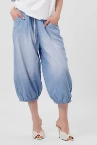 Pantaloni bufanți 3/4 albaștri din denim