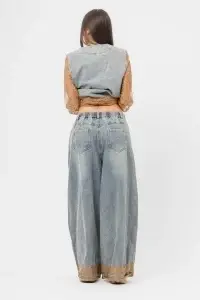 Compleu din denim spălat cu jachetă și pantaloni balon - Img 4