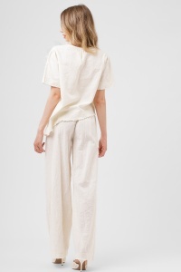 Compleu ivory format din top cu floare și pantaloni largi - Img 3