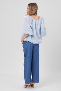 Pantaloni din denim bleu cu ținte metalice rotunde în laterale și curea - Img 4