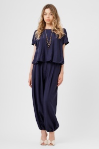 Compleu bleumarin cu top lejer și pantaloni harem