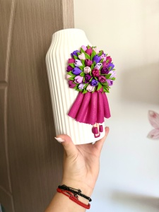 Domnișoara Primăverii (vaza albă cu fustă roz zmeură) - Img 2
