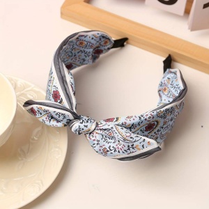 Bentita pentru par, model versatil si elegant cu funda, imprimeu floral, tematica fashion style, marime universala, albastra - Img 4