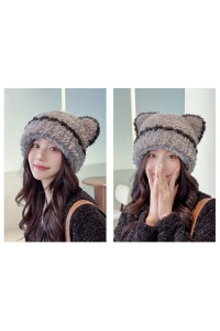 Caciula dama, model calduros, accesorizat cu urechiuse, detalii de contrast, tematica cute bear, marime universala, gri - Img 3