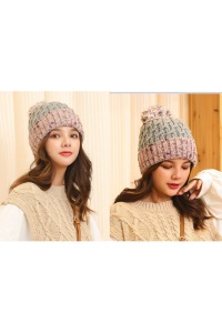 Caciula dama, model calduros cu pom pom, tematica happy winter, marime universala, roz cu gri - Img 4